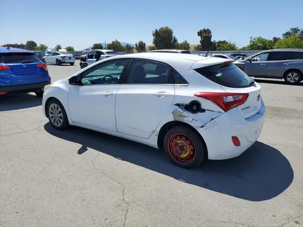 KMHD35LH7HU366285 2017 HYUNDAI ELANTRA - Image 2