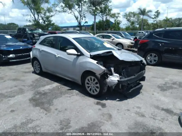 KMHD35LH7HU369123 2017 HYUNDAI ELANTRA - Image 1