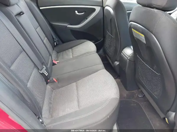 KMHD35LH7HU374631 2017 HYUNDAI ELANTRA - Image 8