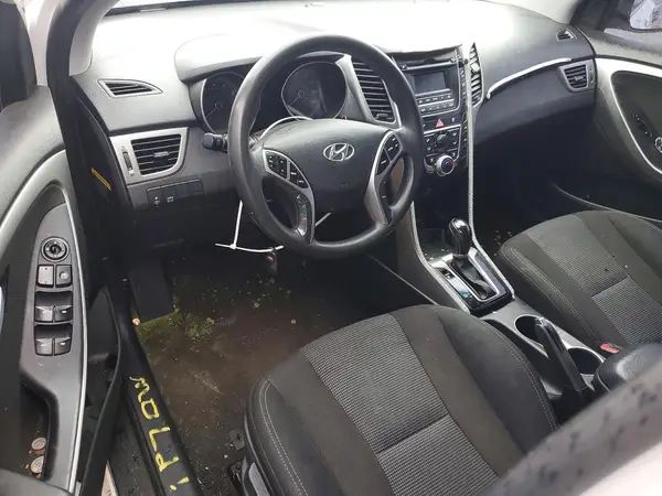 KMHD35LH7HU381627 2017 HYUNDAI ELANTRA - Image 8