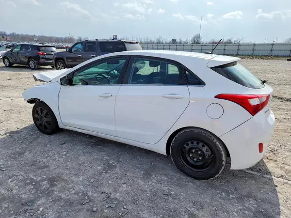 KMHD35LH7HU381997 2017 HYUNDAI ELANTRA - Image 2