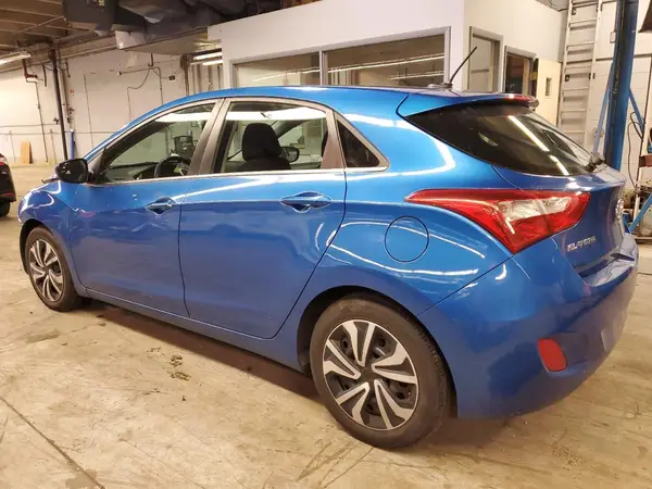 KMHD35LH7HU382115 2017 HYUNDAI ELANTRA - Image 2