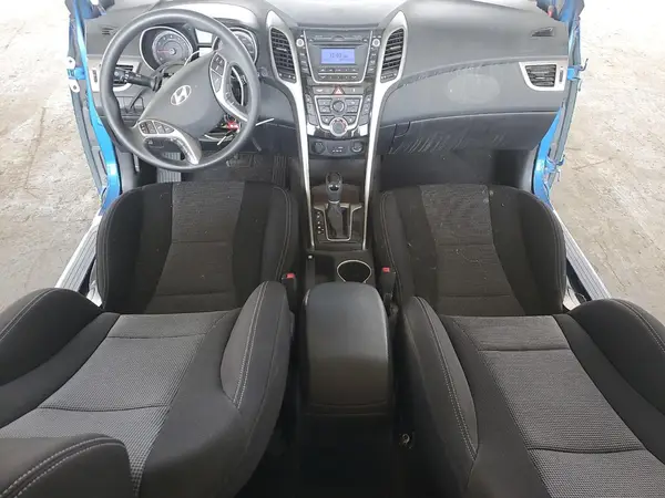 KMHD35LH7HU383104 2017 HYUNDAI ELANTRA - Image 8