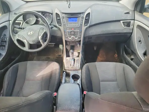 KMHD35LH7HU383734 2017 HYUNDAI ELANTRA - Image 8