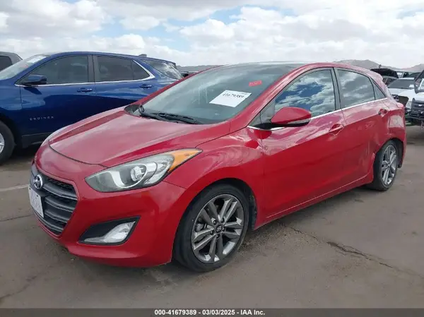 KMHD35LH8GU251967 2016 HYUNDAI ELANTRA - Image 2