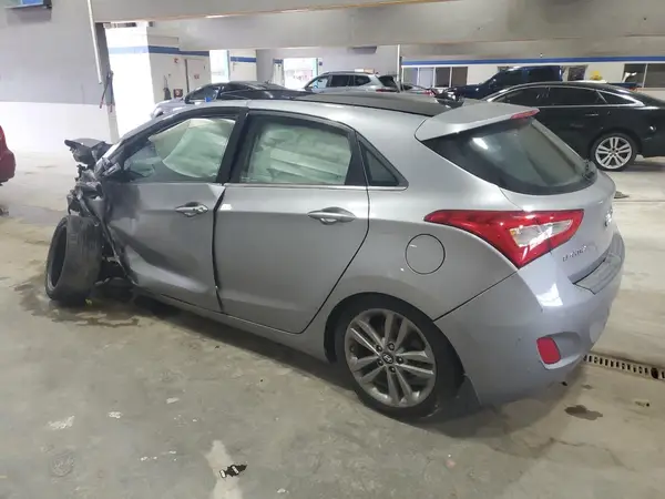 KMHD35LH8GU258367 2016 HYUNDAI ELANTRA - Image 2