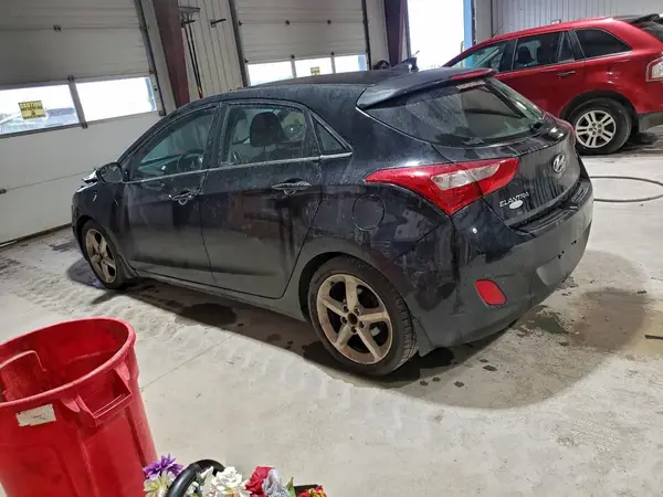 KMHD35LH8GU258384 2016 HYUNDAI ELANTRA - Image 2