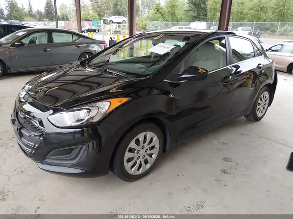 KMHD35LH8GU258613 2016 HYUNDAI ELANTRA - Image 2