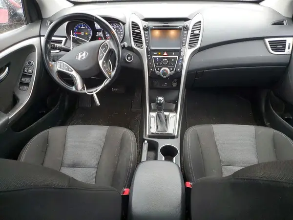 KMHD35LH8GU260068 2016 HYUNDAI ELANTRA - Image 8
