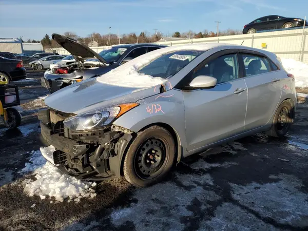 KMHD35LH8GU274570 2016 HYUNDAI ELANTRA - Image 1