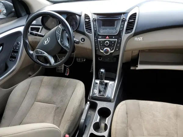 KMHD35LH8GU274908 2016 HYUNDAI ELANTRA - Image 8