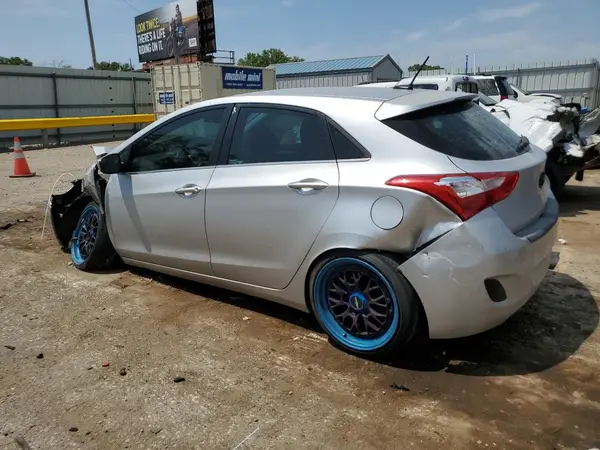KMHD35LH8GU280918 2016 HYUNDAI ELANTRA - Image 2