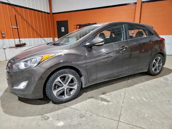 KMHD35LH8GU282538 2016 HYUNDAI ELANTRA - Image 1