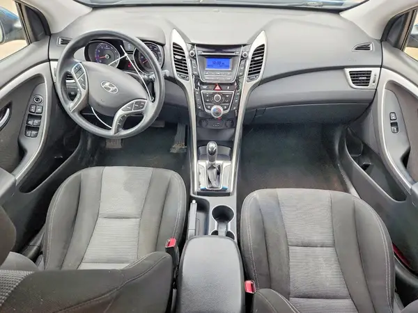 KMHD35LH8GU286301 2016 HYUNDAI ELANTRA - Image 8