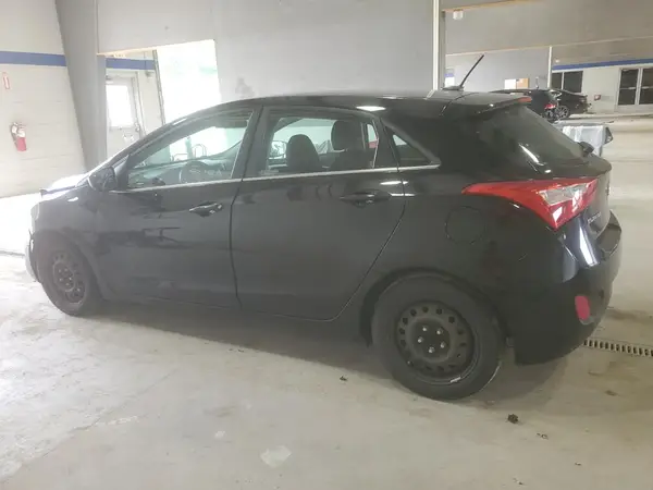 KMHD35LH8GU289540 2016 HYUNDAI ELANTRA - Image 2