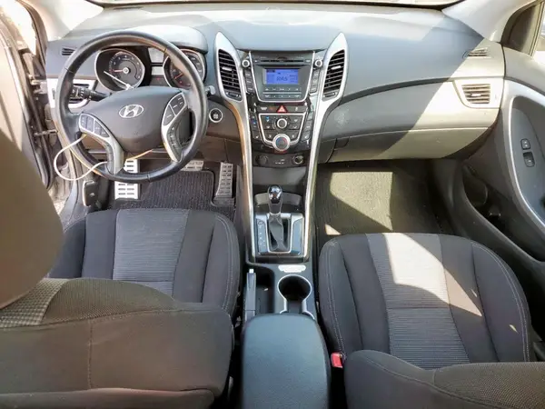 KMHD35LH8GU289554 2016 HYUNDAI ELANTRA - Image 8
