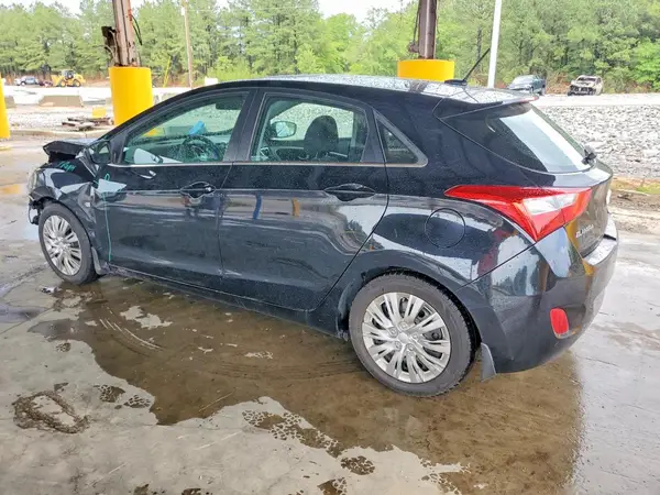 KMHD35LH8GU293927 2016 HYUNDAI ELANTRA - Image 2