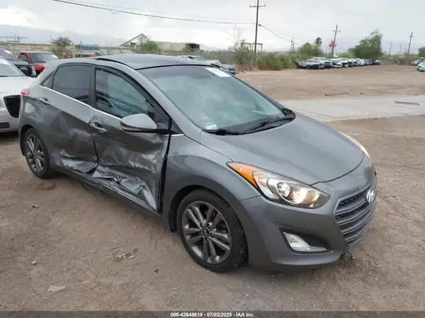 KMHD35LH8GU303551 2016 HYUNDAI ELANTRA - Image 1