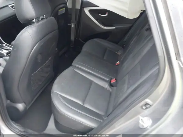 KMHD35LH8GU303551 2016 HYUNDAI ELANTRA - Image 8
