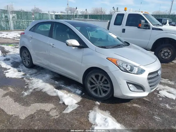 KMHD35LH8GU319054 2016 HYUNDAI ELANTRA - Image 1