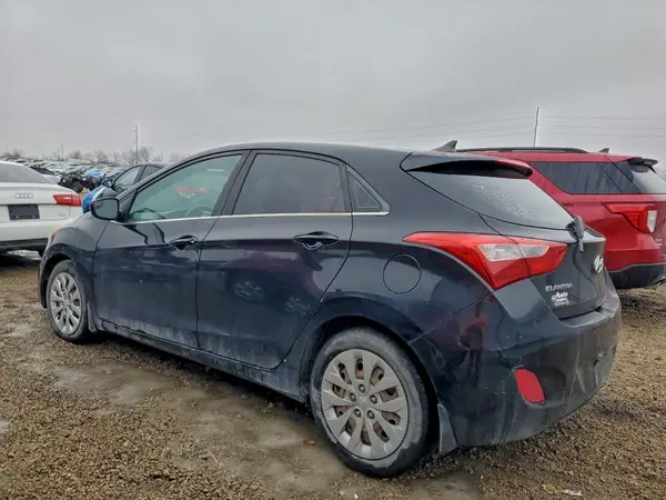 KMHD35LH8GU321208 2016 HYUNDAI ELANTRA - Image 2