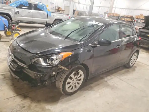 KMHD35LH8GU338395 2016 HYUNDAI ELANTRA - Image 1