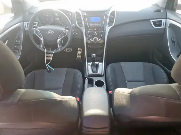 KMHD35LH8GU339045 2016 HYUNDAI ELANTRA - Image 8