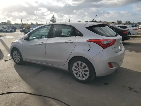 KMHD35LH8HU353013 2017 HYUNDAI ELANTRA - Image 2