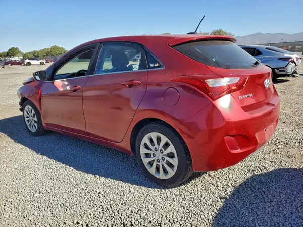 KMHD35LH8HU356655 2017 HYUNDAI ELANTRA - Image 2