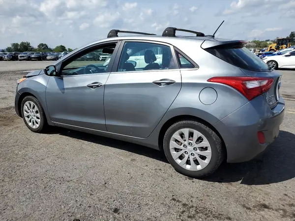 KMHD35LH8HU363282 2017 HYUNDAI ELANTRA - Image 2