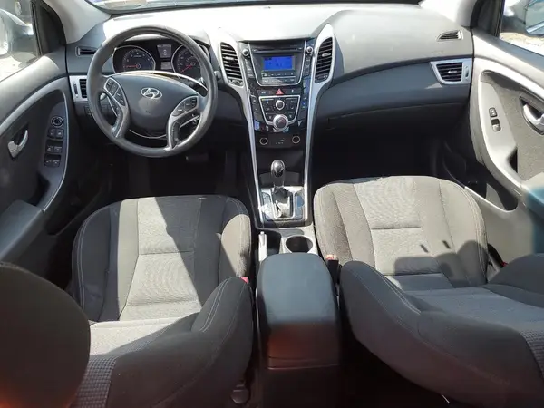 KMHD35LH8HU363282 2017 HYUNDAI ELANTRA - Image 8