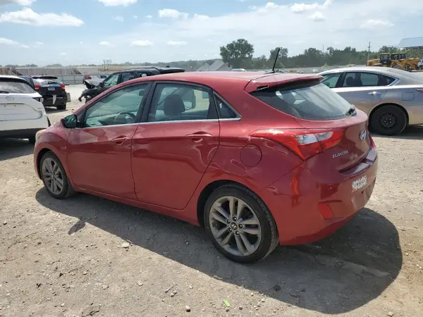 KMHD35LH8HU363329 2017 HYUNDAI ELANTRA - Image 2