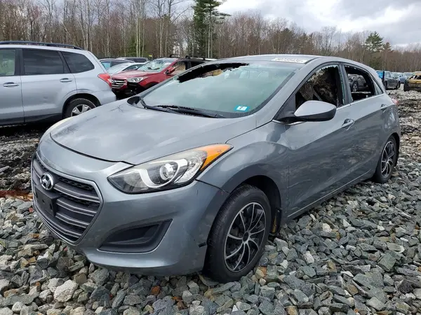 KMHD35LH8HU363671 2017 HYUNDAI ELANTRA - Image 1