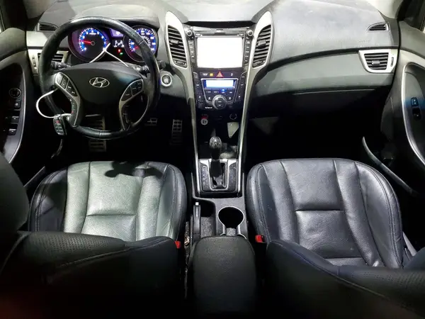 KMHD35LH8HU363993 2017 HYUNDAI ELANTRA - Image 8