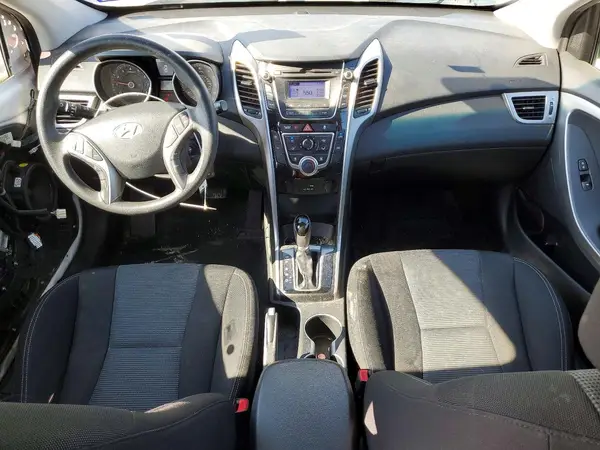 KMHD35LH8HU377750 2017 HYUNDAI ELANTRA - Image 8