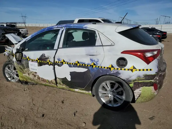 KMHD35LH8HU381085 2017 HYUNDAI ELANTRA - Image 2