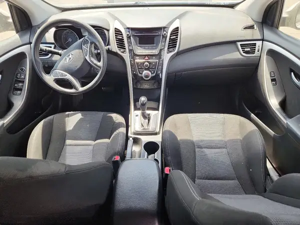 KMHD35LH9GU252092 2016 HYUNDAI ELANTRA - Image 8