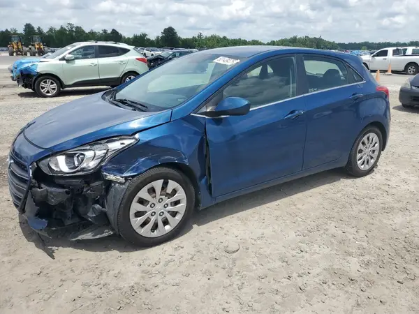 KMHD35LH9GU255686 2016 HYUNDAI ELANTRA - Image 1