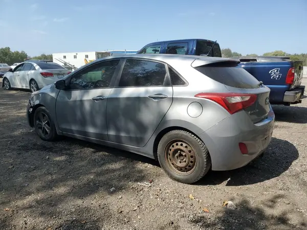 KMHD35LH9GU257020 2016 HYUNDAI ELANTRA - Image 2