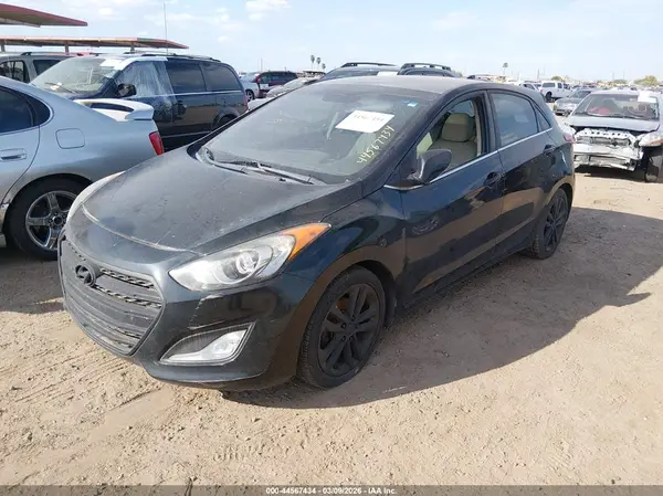 KMHD35LH9GU261150 2016 HYUNDAI ELANTRA - Image 2