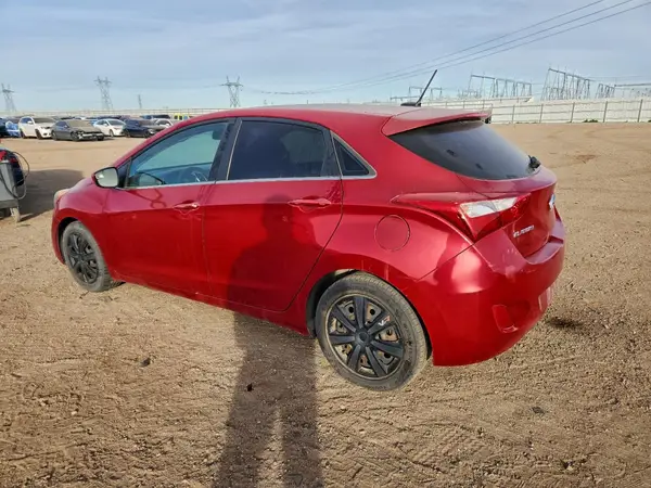 KMHD35LH9GU262847 2016 HYUNDAI ELANTRA - Image 2