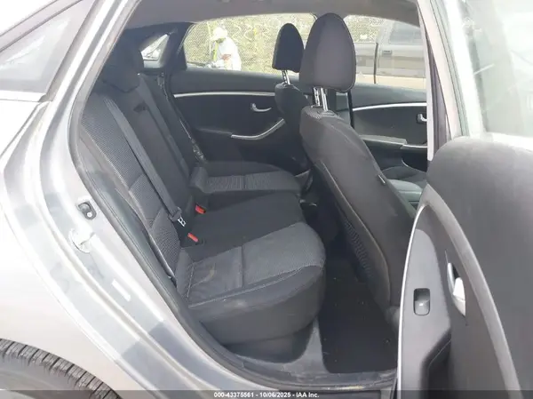 KMHD35LH9GU262976 2016 HYUNDAI ELANTRA - Image 8