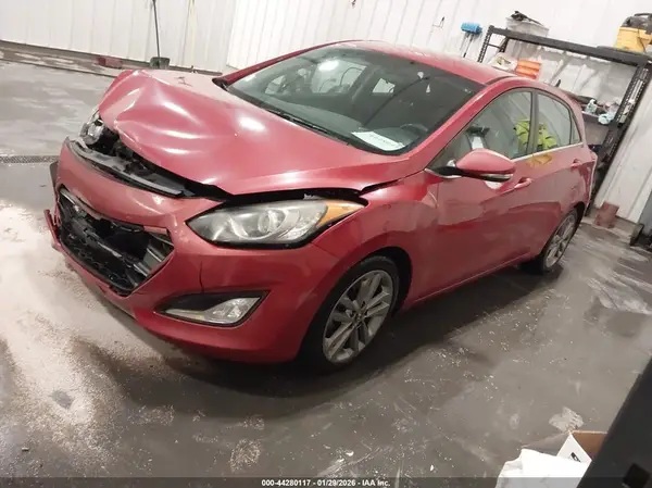 KMHD35LH9GU264341 2016 HYUNDAI ELANTRA - Image 2