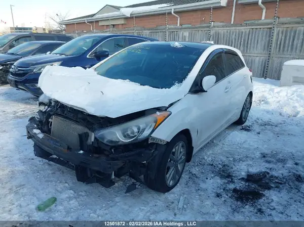 KMHD35LH9GU267336 2016 HYUNDAI ELANTRA - Image 2