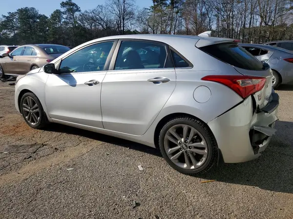 KMHD35LH9GU274402 2016 HYUNDAI ELANTRA - Image 2