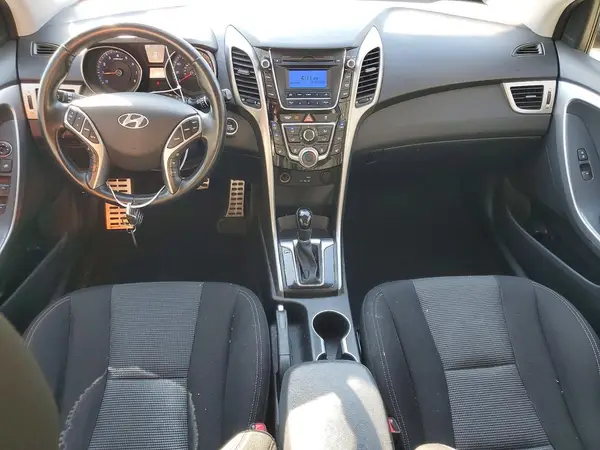 KMHD35LH9GU274402 2016 HYUNDAI ELANTRA - Image 8