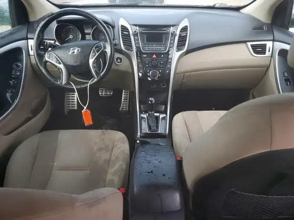 KMHD35LH9GU274920 2016 HYUNDAI ELANTRA - Image 8