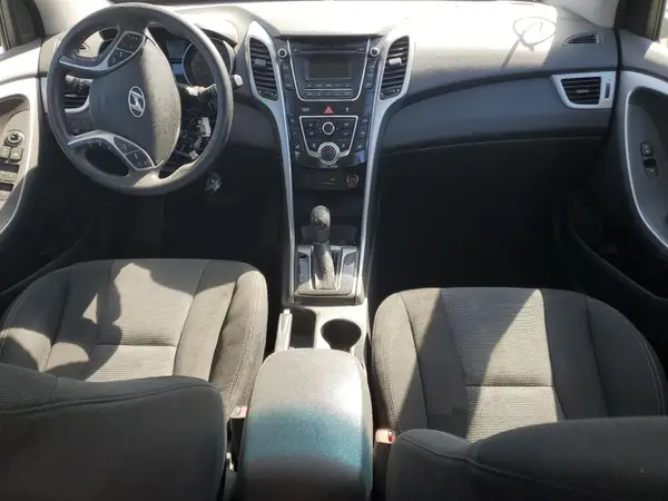 KMHD35LH9GU277493 2016 HYUNDAI ELANTRA - Image 8