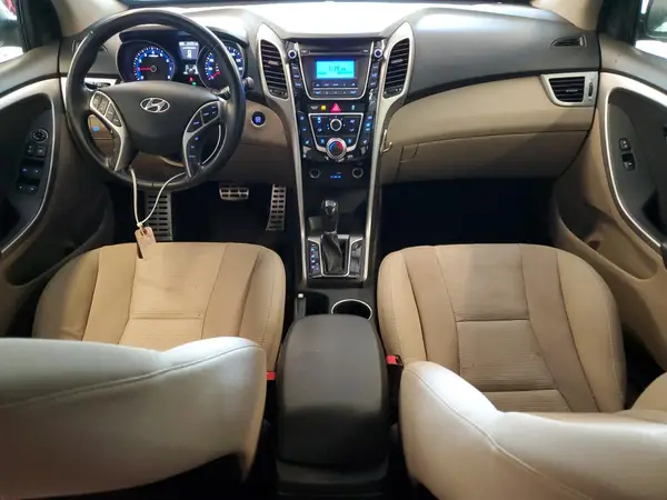KMHD35LH9GU282449 2016 HYUNDAI ELANTRA - Image 8