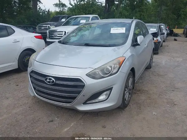 KMHD35LH9GU286873 2016 HYUNDAI ELANTRA - Image 2